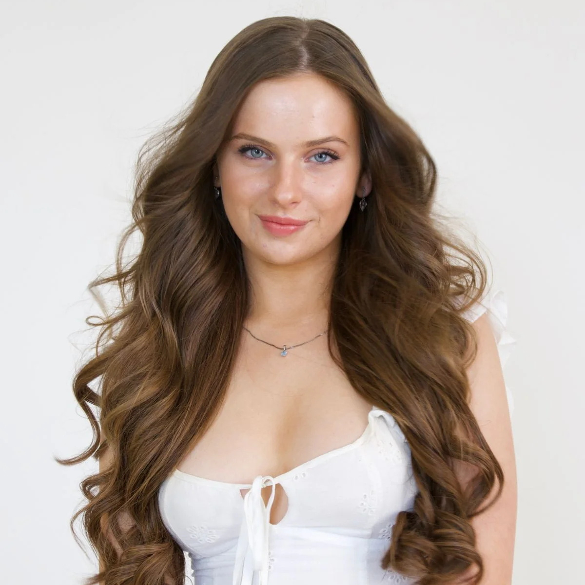 Superior Wholesale 100% Human Hair Cuticle Aligned Hair Light Color 20 Inch Seamless Clip In Hair Extensions 