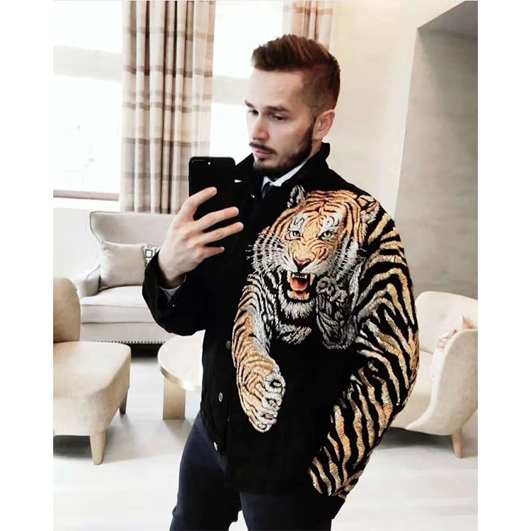 Custom high fashion mens black jean jacket tiger sequin embroidered luxury man jacket