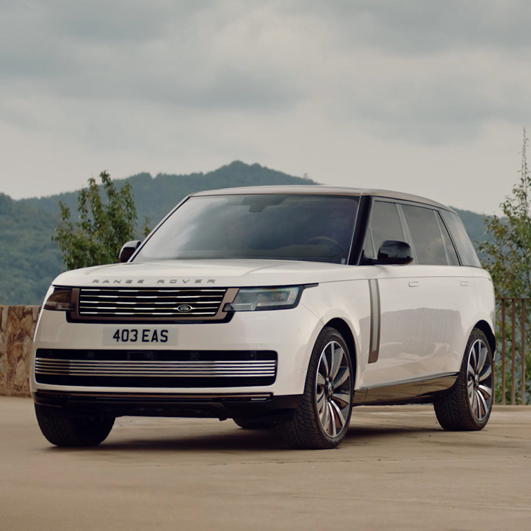 SUV Cars Rang Rover Gasoline Vehicles 4.4T 530HP V8 New Cars For Success With High Grade