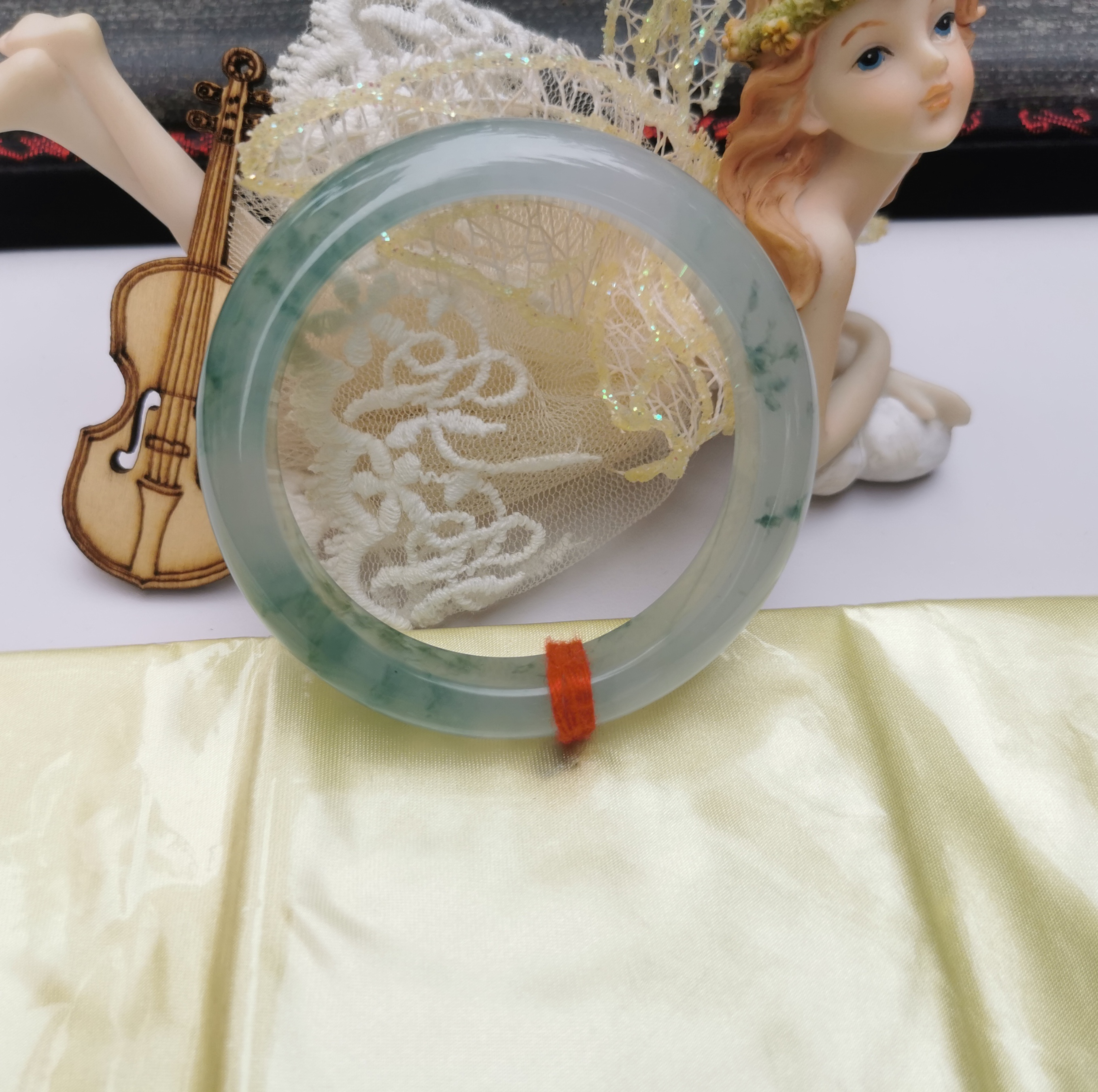 High Quality Genuine Jadeite Women's Jade Bracelet Jewelry Natural Jadeite Bracelet