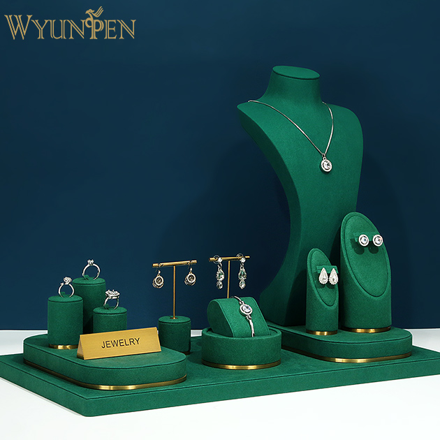 WYP Green Jewelry window display  Microfiber Metal Ring Bracelet Earring Necklace luxury jewelry displays sets