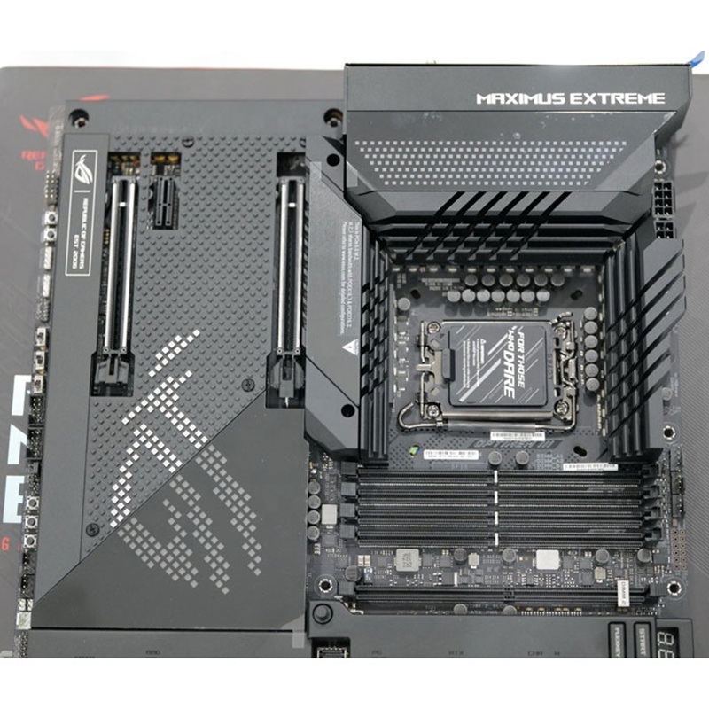 ROG MAXIMUS Z690 EXTREME GLACIAL For ASUS Computer Game Motherboard