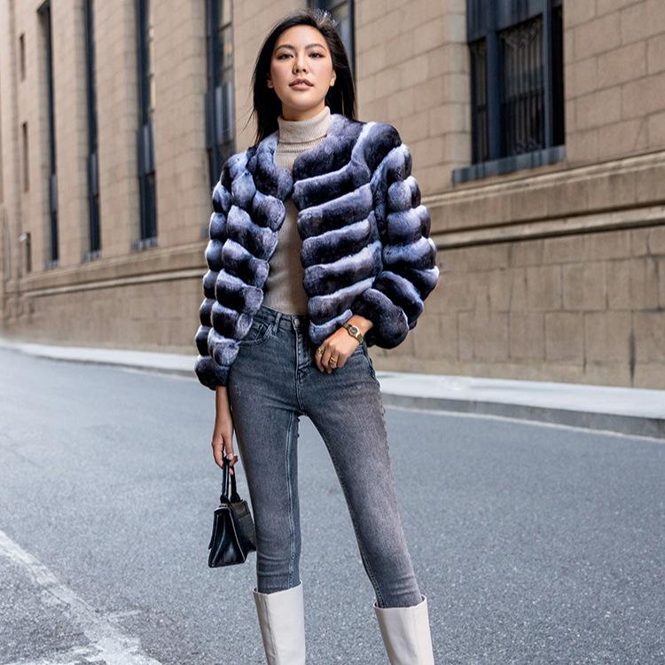 Wholesale Hot Selling Real Fur Fashion Round Neck Short Style Womens Chinchilla Stripes Luxury Warm Rabbit Fur Coats