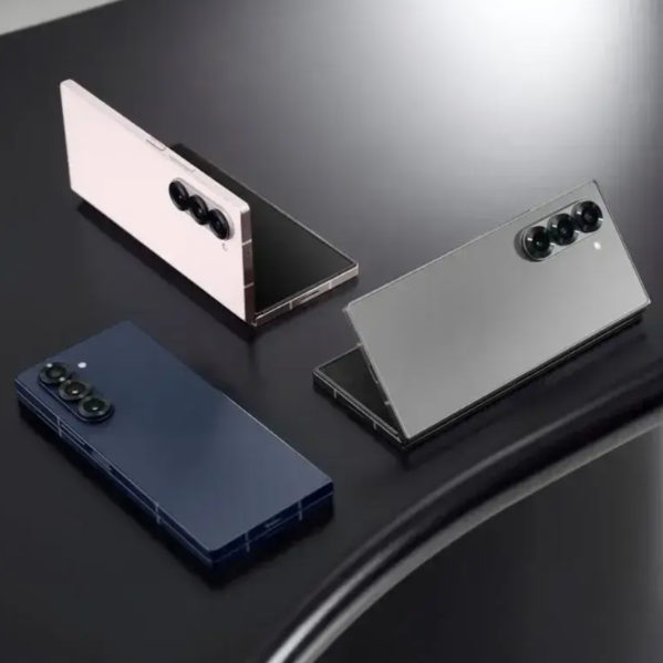 Original Unlocked Used Z Fold 6 5G Phone 12GB RAM and 512GB/1TB ROM Foldable Phone, Supports Face Recognition